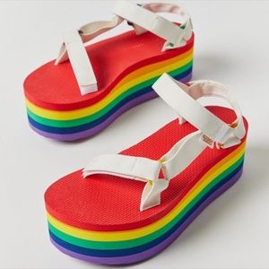TEVA ALL-GENDER SANDALS FLATFORM UNIVERSAL RAINBOW